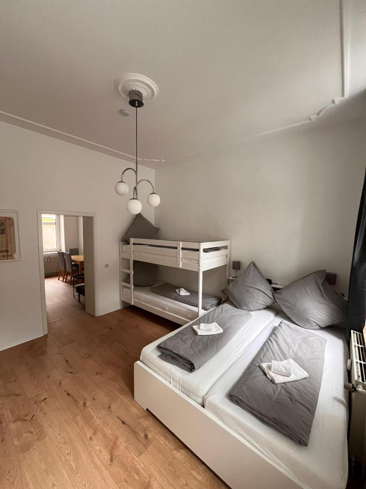 Ottos Traumland Lägenhet Krefeld Exteriör bild